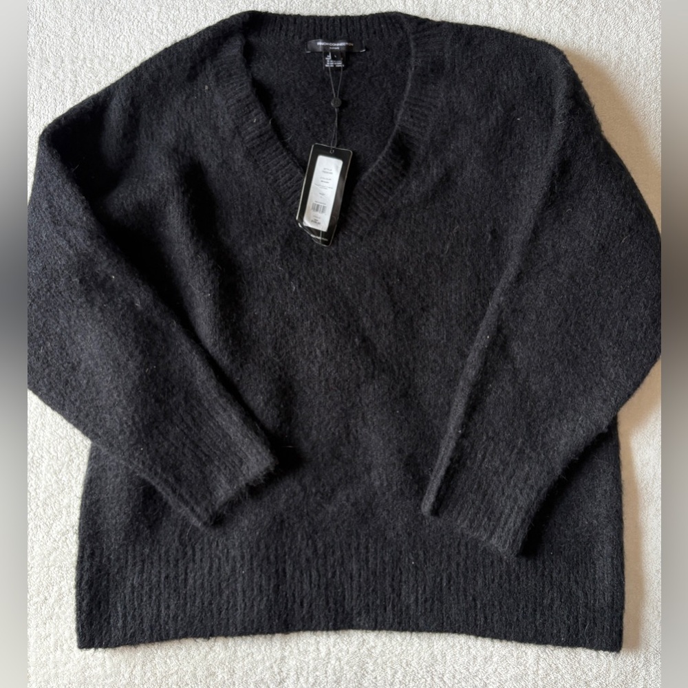 French Connection Black V-Neck Women's Sweater, NWT. Size Large
